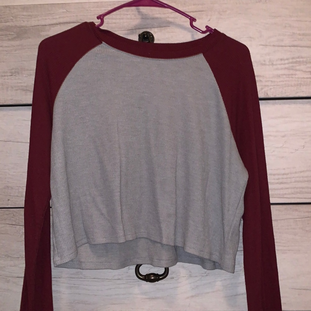 forever 21 ribbed baseball long sleeve crop top
